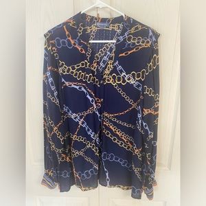 Democracy Womens long sleeve split
neck button up blouse, size Large